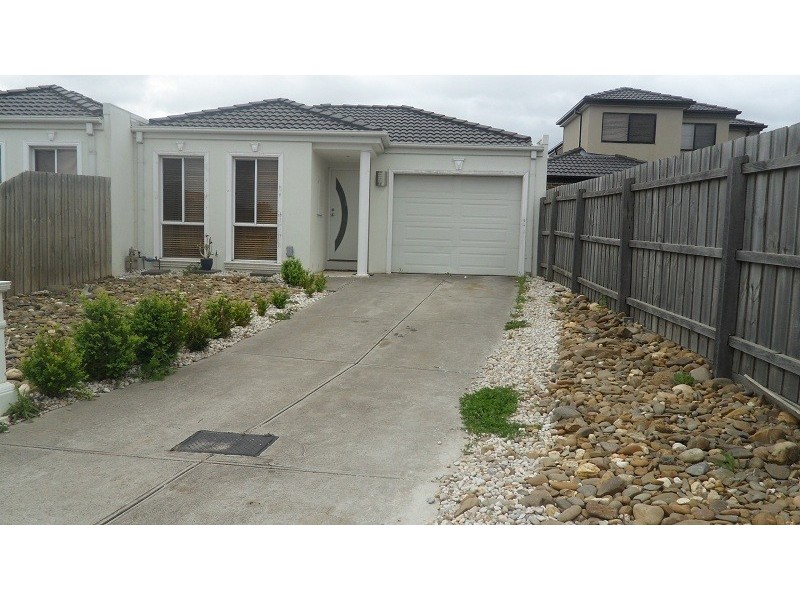 4B  Sayvel Close, Hillside VIC 3037