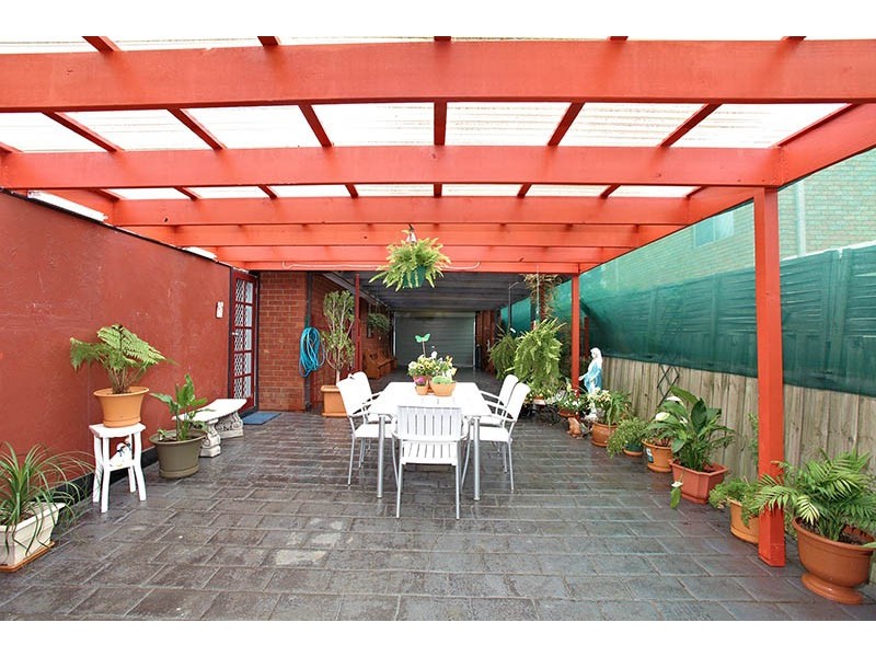 5 Catherine Drive, Hillside VIC 3037