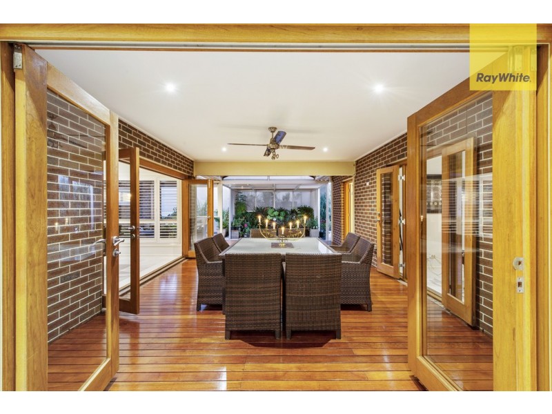 13 Salisbury Court, Hillside VIC 3037