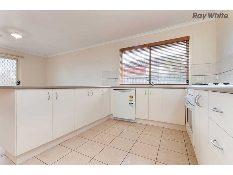 3 Sunrise Drive, Hillside VIC 3037