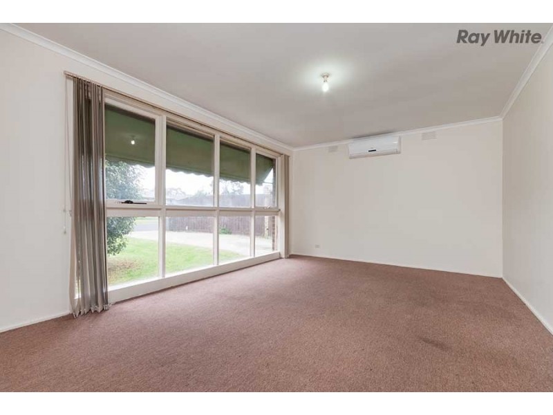 27 Camdale Parade, St Albans VIC 3021