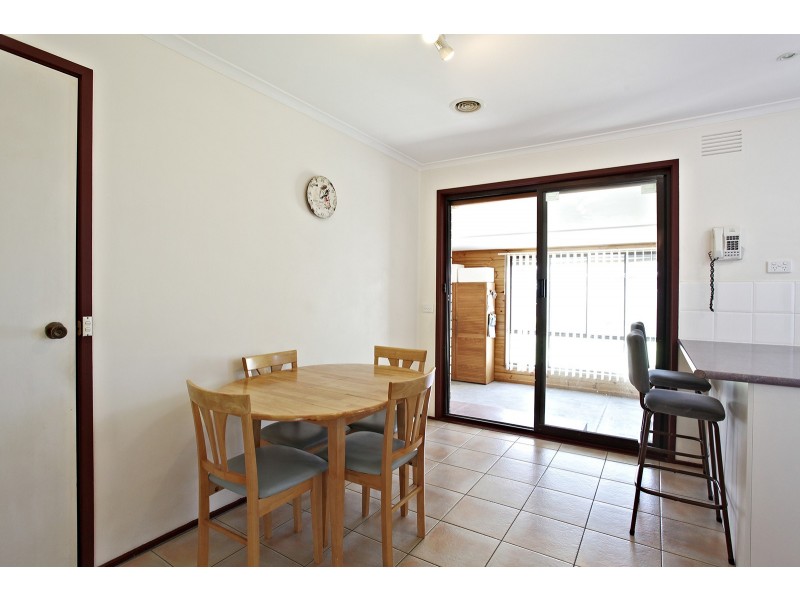 4 Barina Close, Keilor Downs VIC 3038