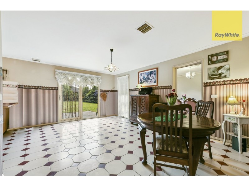 23 Pindari Avenue, Taylors Lakes VIC 3038