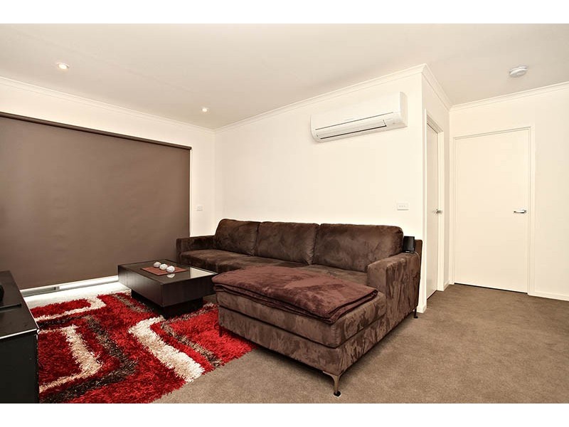 Apartment 10 21-29 Tricky Avenue, Sydenham VIC 3037