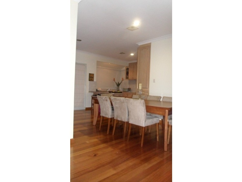 10 Fireball Court, Taylors Lakes VIC 3038