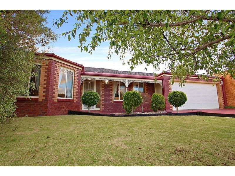 5 Balaka Ct, Delahey VIC 3037