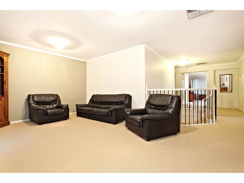 63 The Regency, Hillside VIC 3037