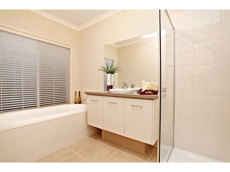 14 Pitt Street, Taylors Hill VIC 3037