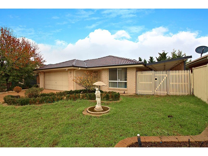 3 Monie  Place, Hillside VIC 3037