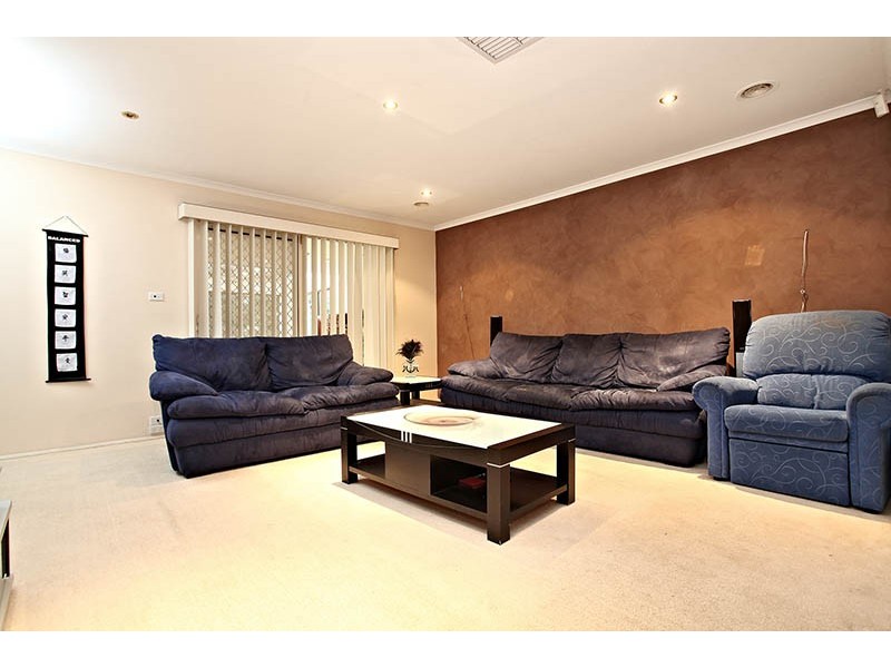 3 Monie  Place, Hillside VIC 3037