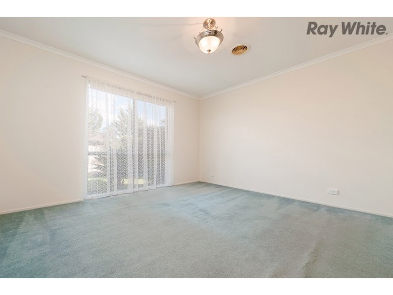 13 Sica Court, Sydenham VIC 3037