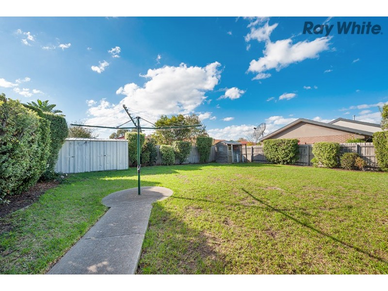 13 Sica Court, Sydenham VIC 3037
