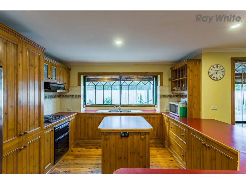 2 Nottingham Way, Sydenham VIC 3037