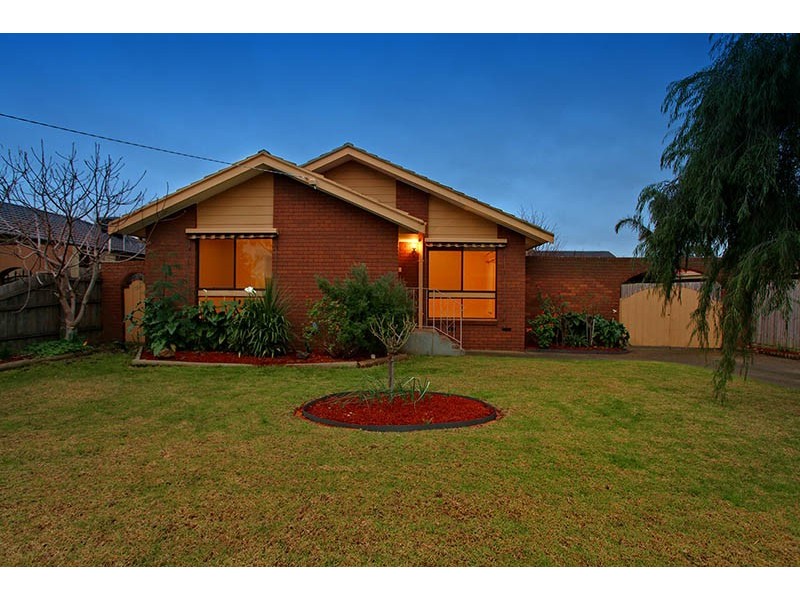 5 Tarella Drive, Keilor Downs VIC 3038