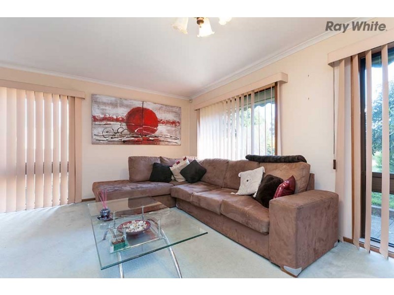1 Ivy Tower Court, Taylors Lakes VIC 3038