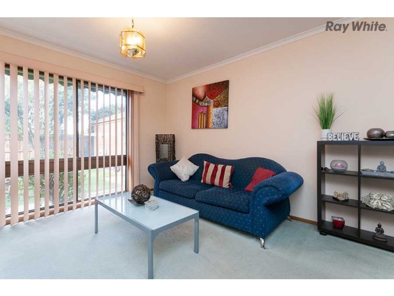 1 Ivy Tower Court, Taylors Lakes VIC 3038