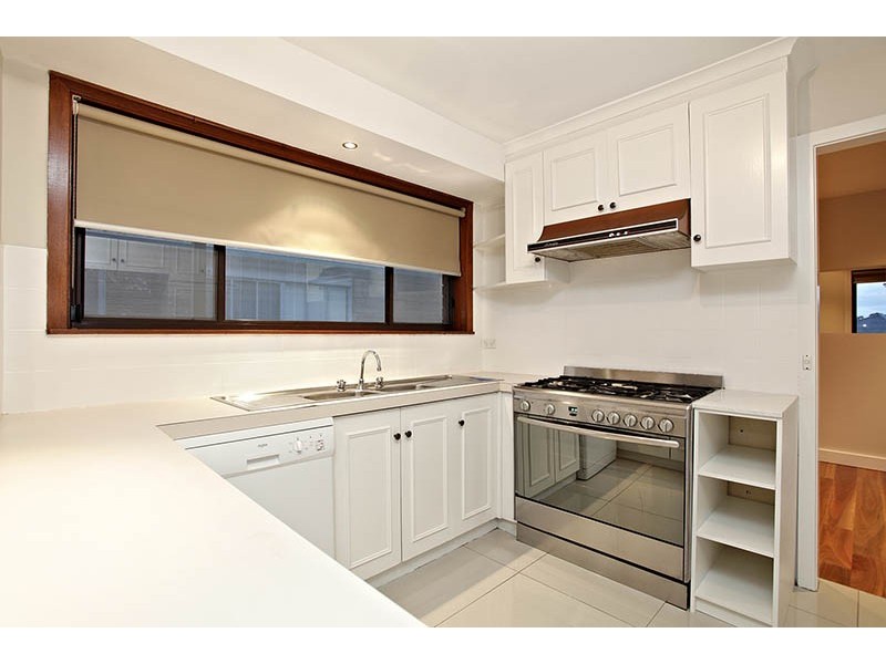 5 Kohurau Court, Taylors Lakes VIC 3038