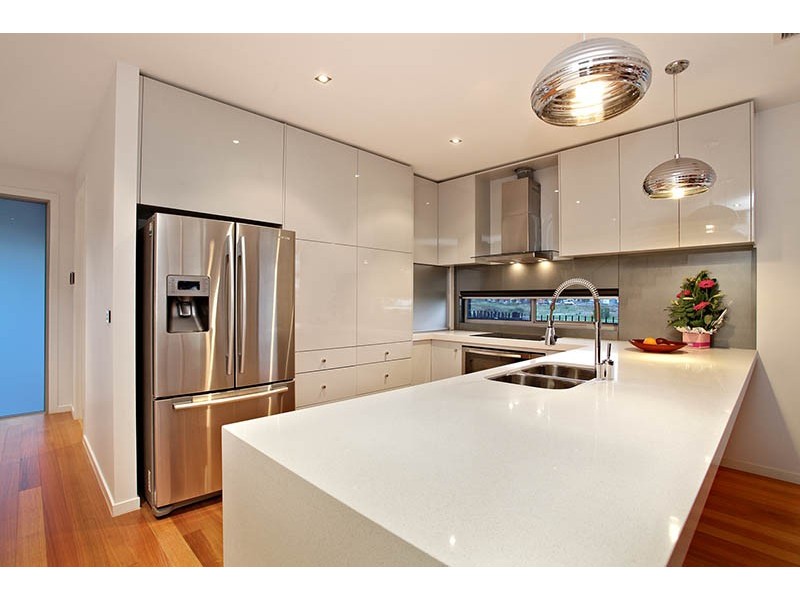 38 The Esplanade, Caroline Springs VIC 3023