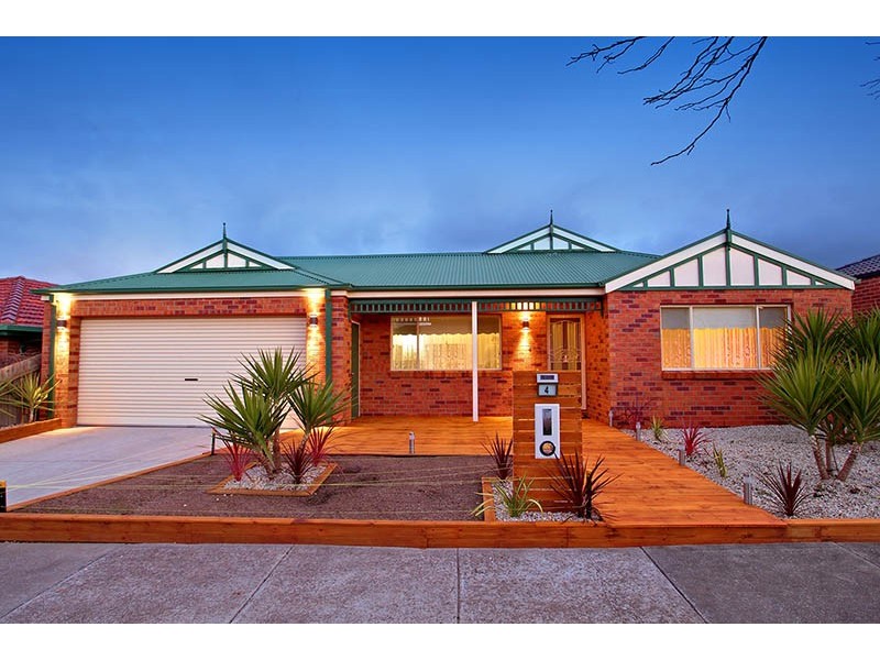 4 Rockwood Place, Hillside VIC 3037