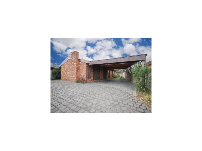 12 Carbine Way, Keilor Downs VIC 3038