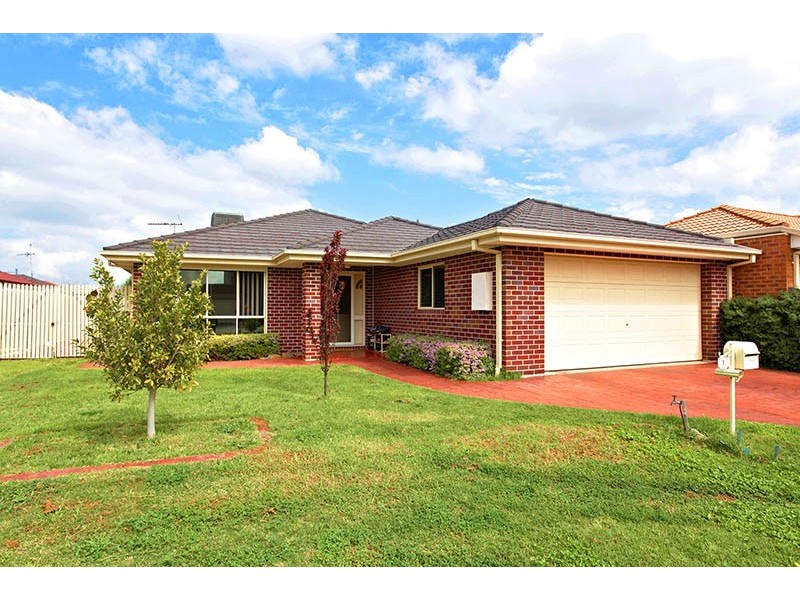 1 Lorraine Lee Way, Sydenham VIC 3037