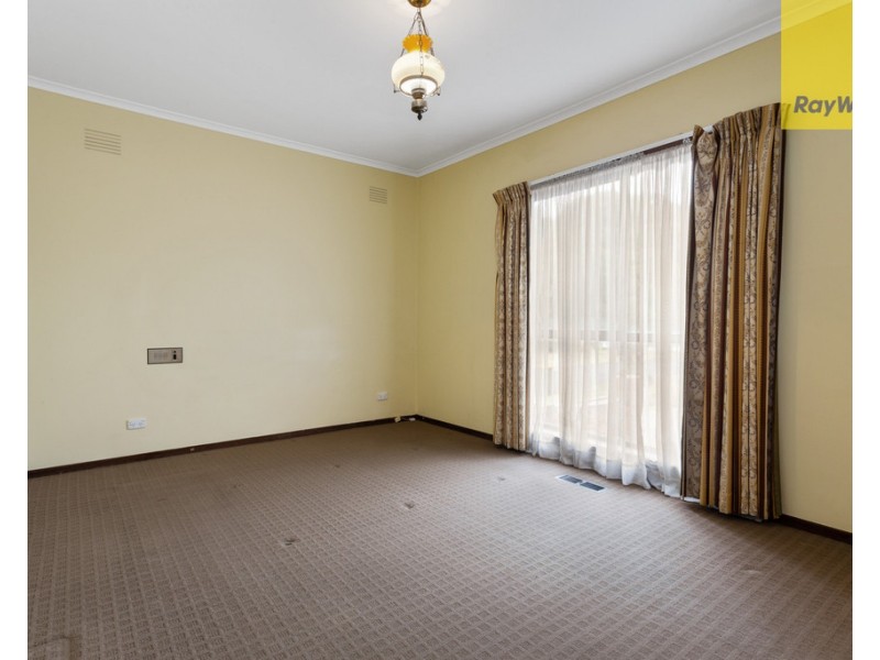 21 Apollo Road, Taylors Lakes VIC 3038