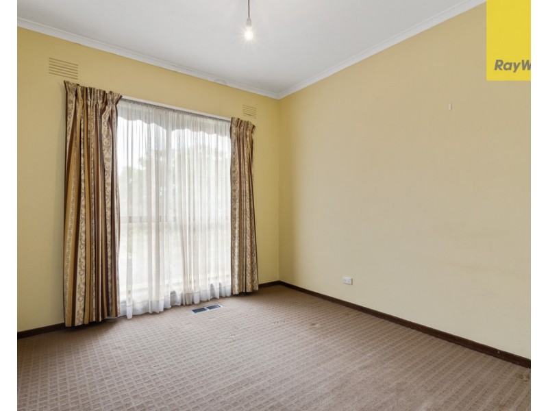 21 Apollo Road, Taylors Lakes VIC 3038