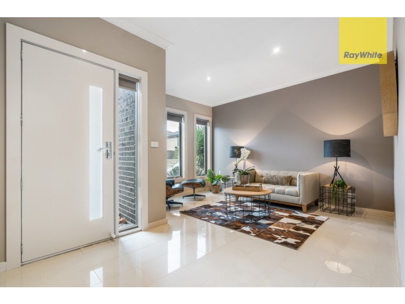 25 The Esplanade, Caroline Springs VIC 3023