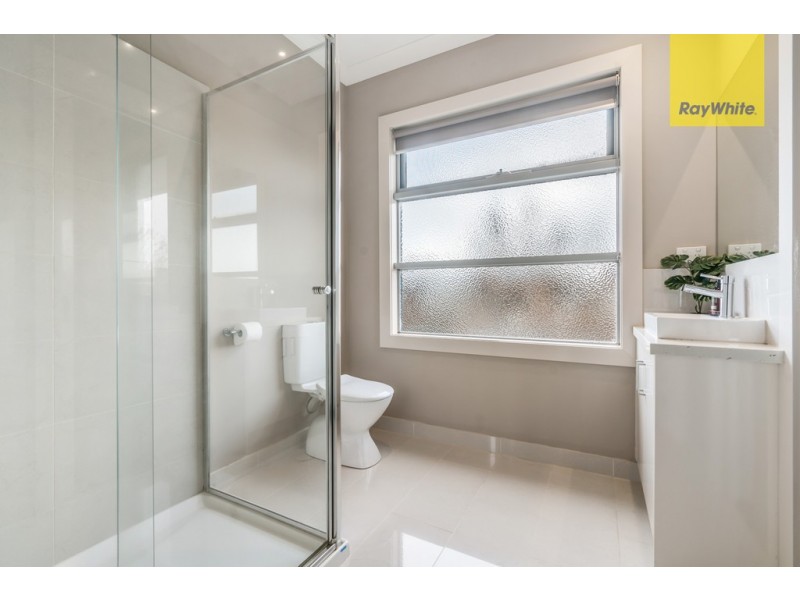 25 The Esplanade, Caroline Springs VIC 3023