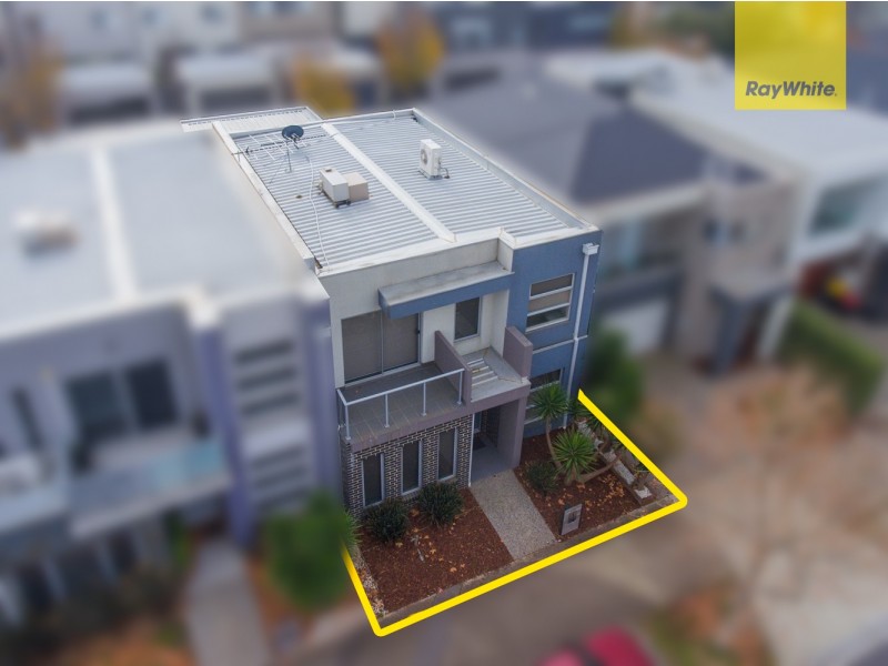 25 The Esplanade, Caroline Springs VIC 3023