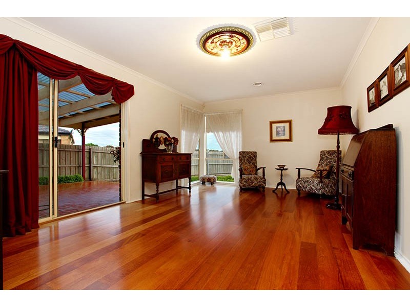 23 Bedingham Drive, Hillside VIC 3037