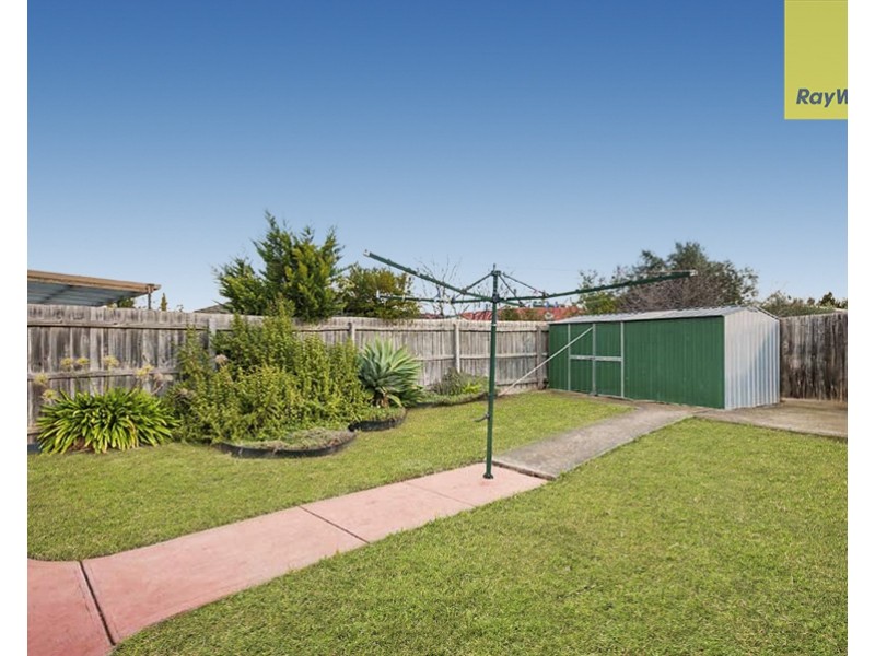 7A Silverdene Avenue, Sydenham VIC 3037