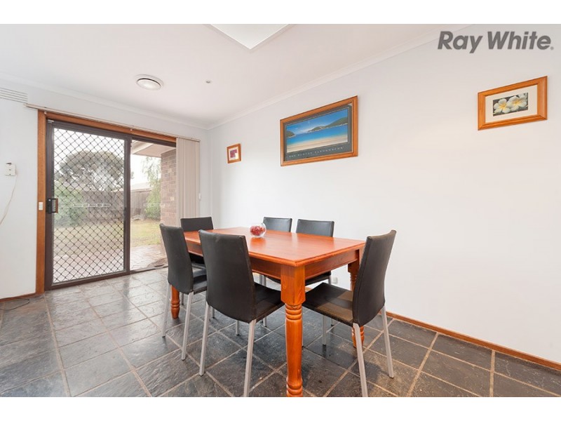 14 Lady Nelson Way, Taylors Lakes VIC 3038