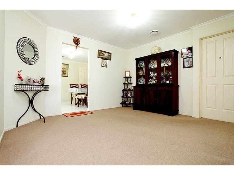 89 John Paul Drive, Hillside VIC 3037