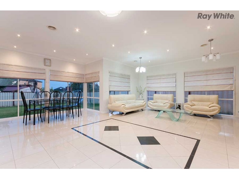 34 Stenson Road, Kealba VIC 3021