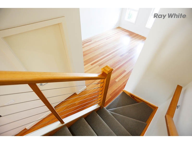 2/546 Melton Hwy, Sydenham VIC 3037