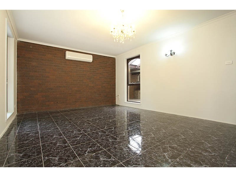 9 Bletchley Place, Kealba VIC 3021