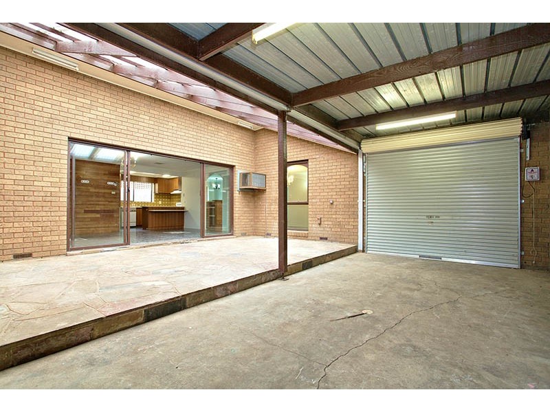 9 Bletchley Place, Kealba VIC 3021