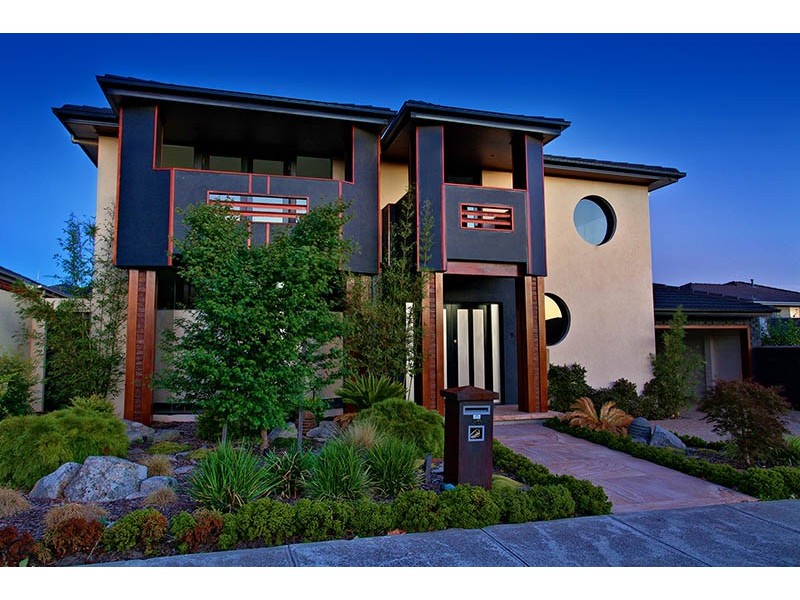 56 McCubbin Drive, Taylors Lakes VIC 3038