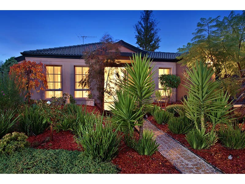 3 Kelland ave, Hillside VIC 3037