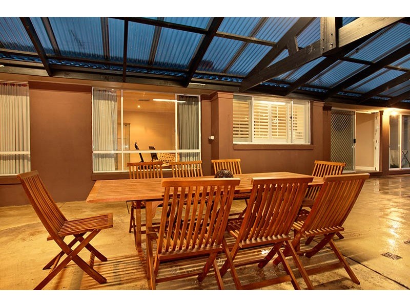 3 Kelland ave, Hillside VIC 3037