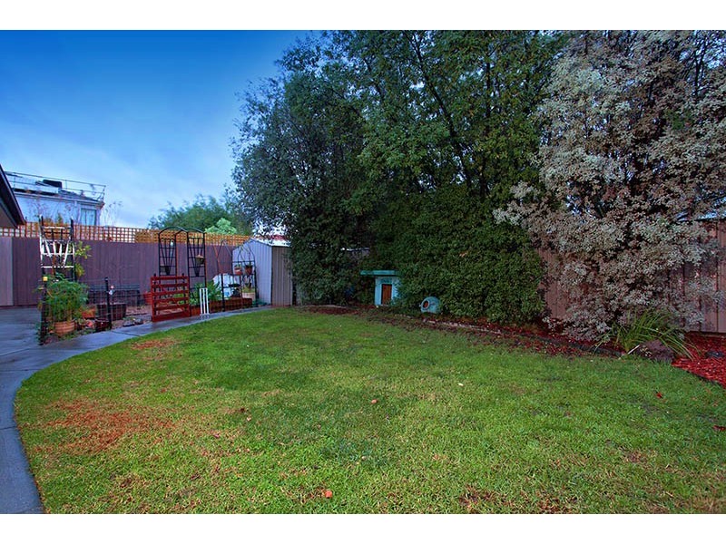 3 Kelland ave, Hillside VIC 3037