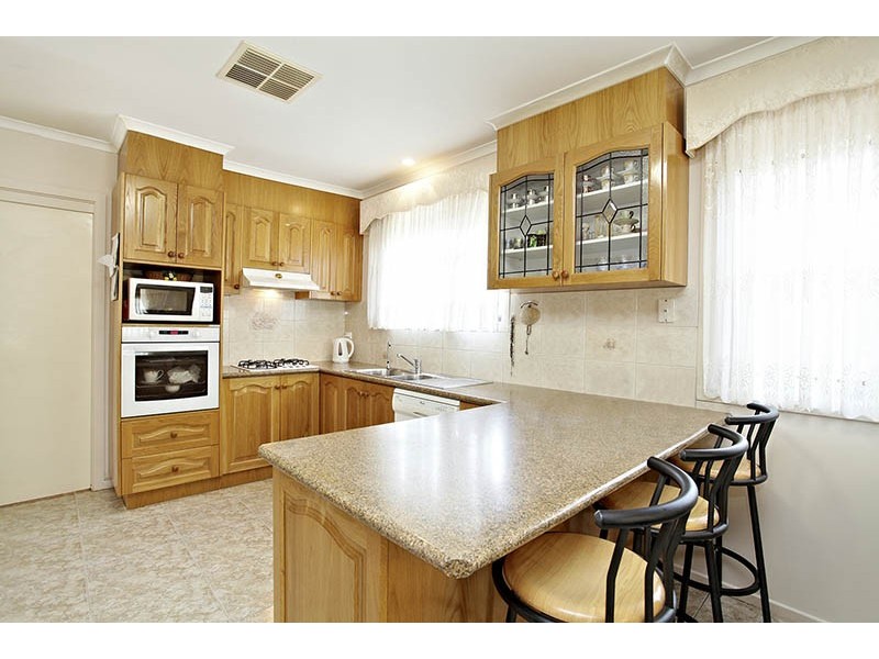 18 Hispano Drive, Keilor Downs VIC 3038