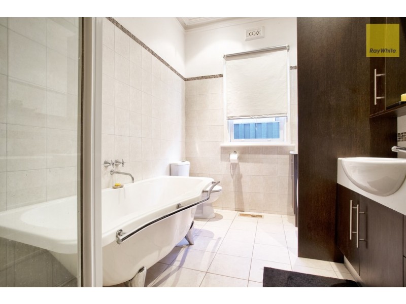 33 Macpherson Street, Footscray VIC 3011