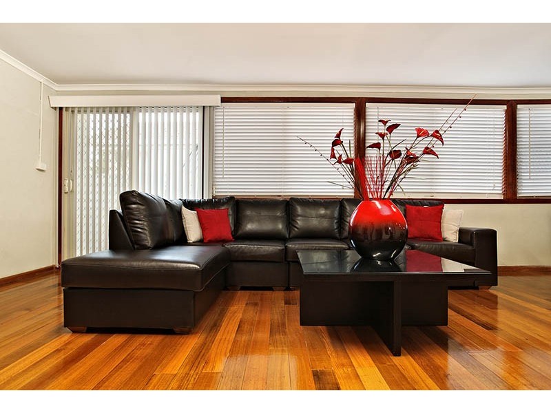 15 Mitchell Court, Taylors Lakes VIC 3038