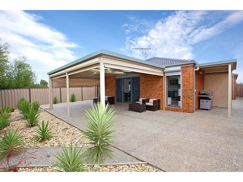 69 Leichardt Avenue, Burnside Heights VIC 3023