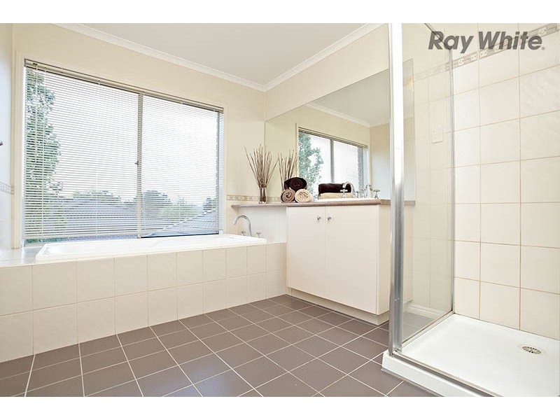 63 The Regency, Hillside VIC 3037