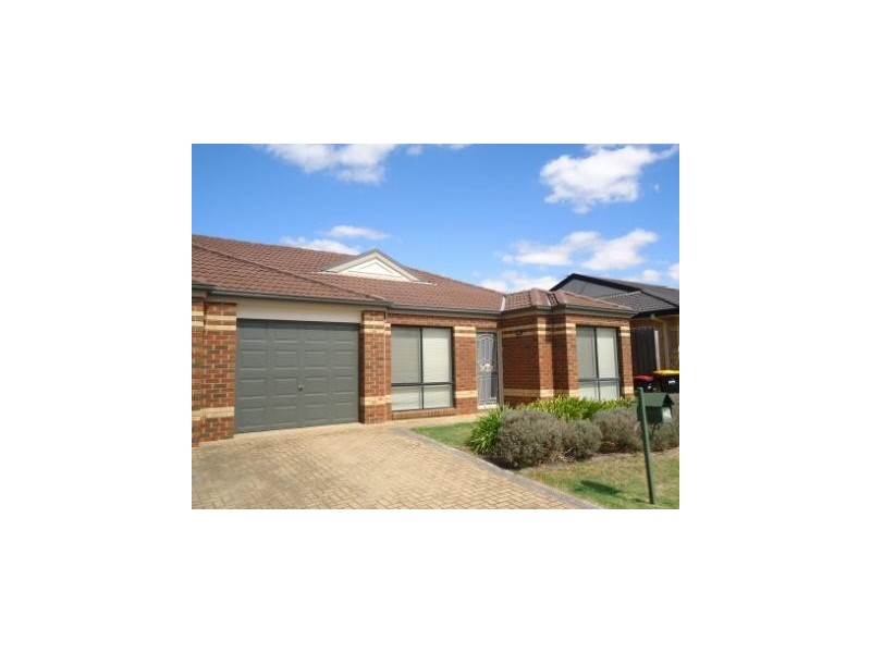 39 Mathiesen Terrace, Hillside VIC 3037