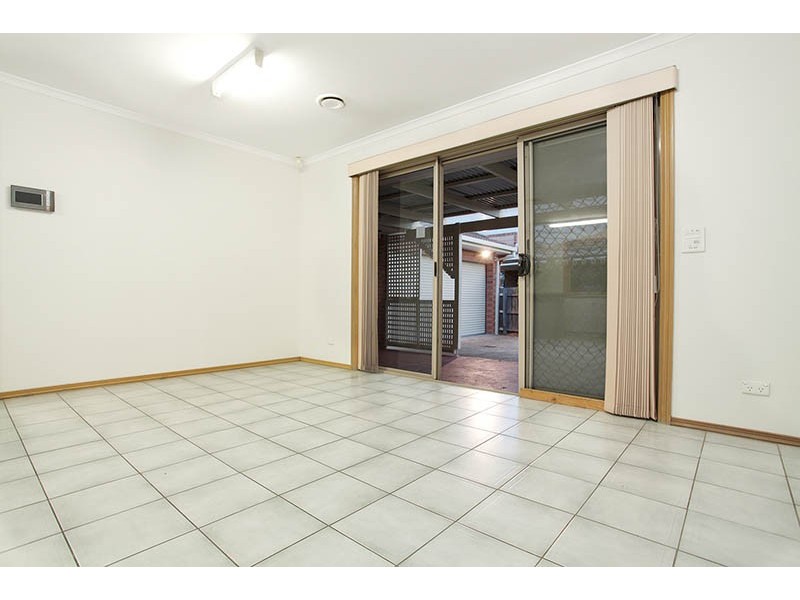 18 Verona Drive, Taylors Lakes VIC 3038