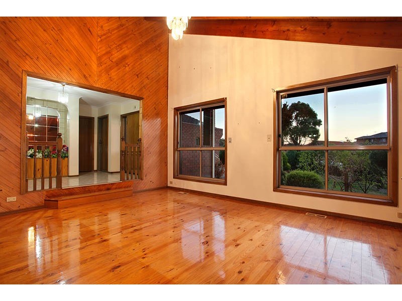 14 Wotan Close, Keilor Downs VIC 3038